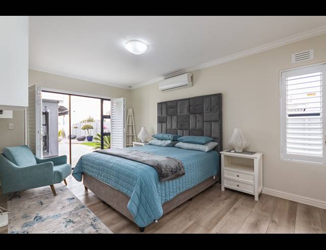 3 BEDROOM FREESTANDING TO LET IN SUNNINGDALE